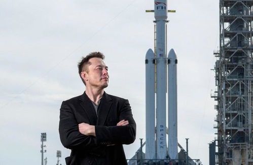 马斯克宣布:特斯拉将推出全新自动驾驶系统