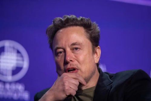 马斯克的真实身高引热议：科技巨头的身体密码