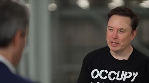 马斯克最新发声:AI监管与火星殖民计划再引热议