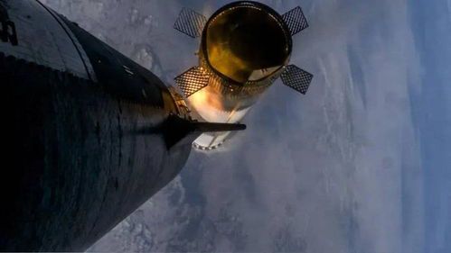 马斯克星舰试飞再遇挫折：高空解体瞬间全记录