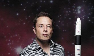 **马斯克：颠覆者与梦想家的双重面孔**